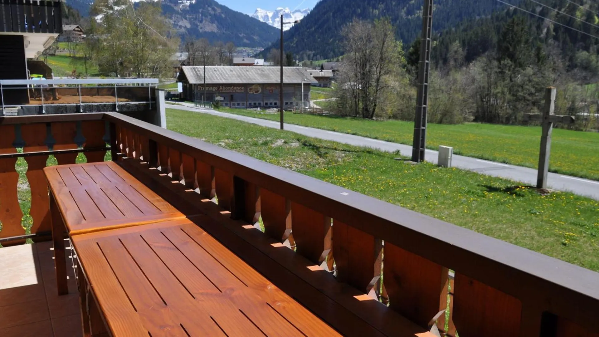 Charmant Appartement 2 Pieces Avec Parking Et Animaux Admis A La Chapelle-D'Abondance - Fr-1-692-35